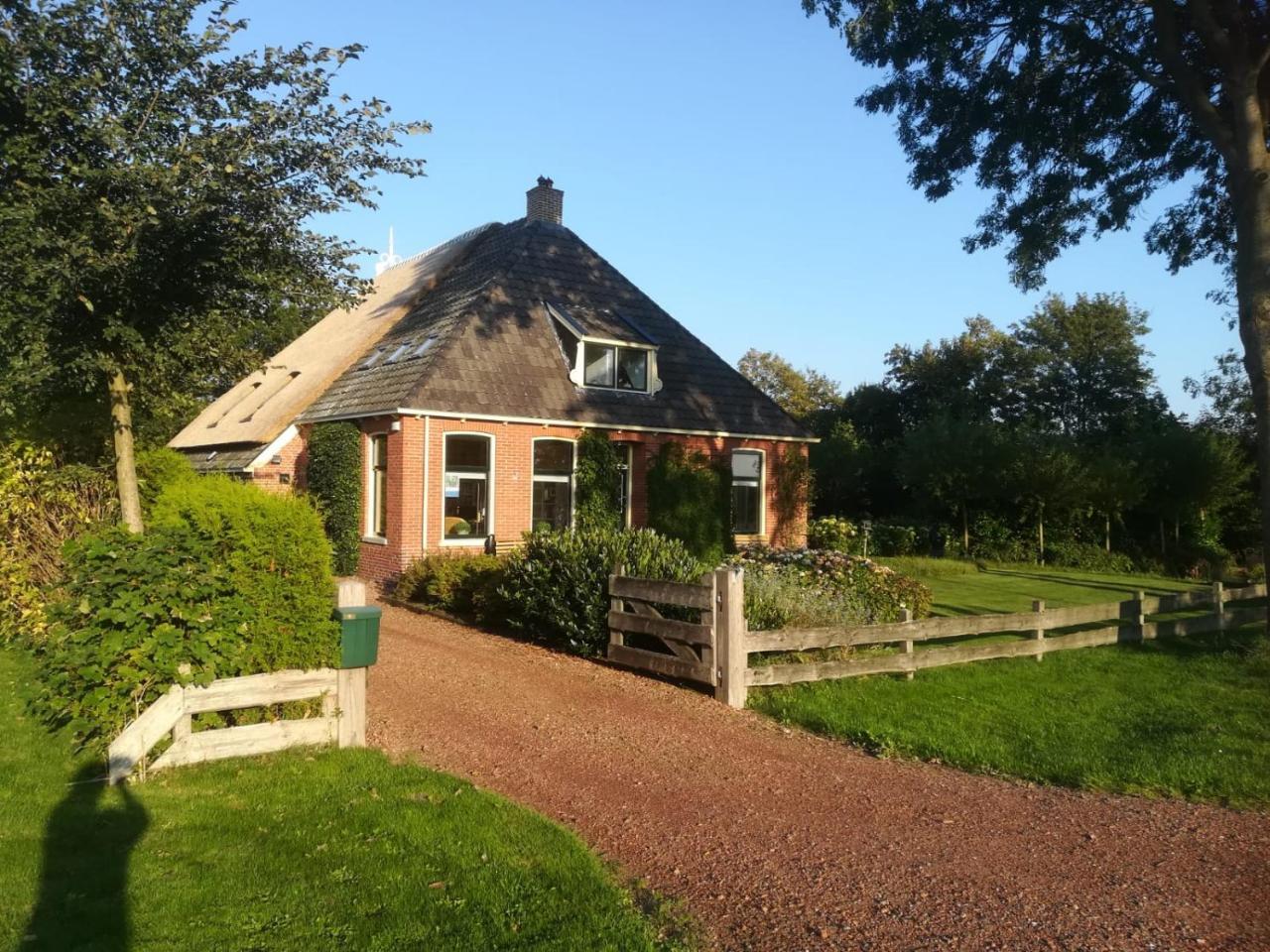 Bed and Breakfast Rêst en Romte Birdaard Exterior foto